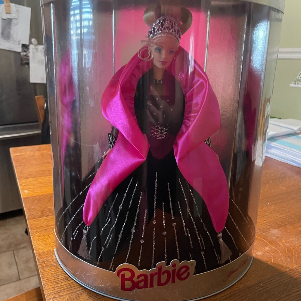 1998 Holiday Barbie- Never Opened